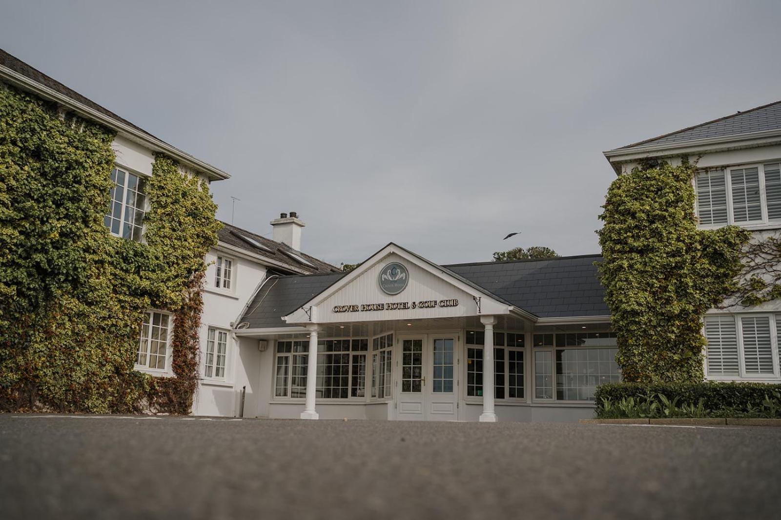 Crover House Hotel & Golf Club Mountnugent Eksteriør billede