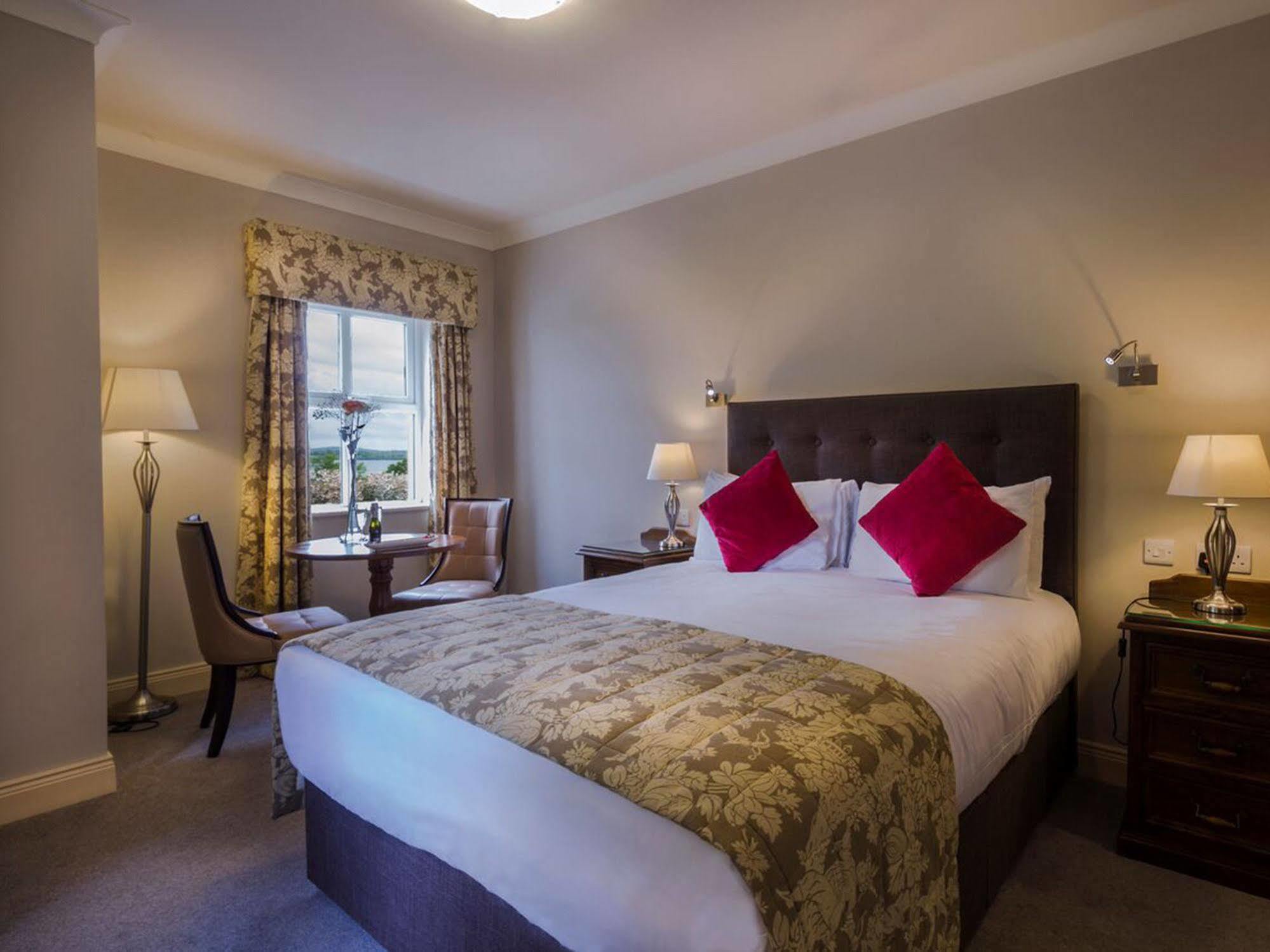 Crover House Hotel & Golf Club Mountnugent Eksteriør billede
